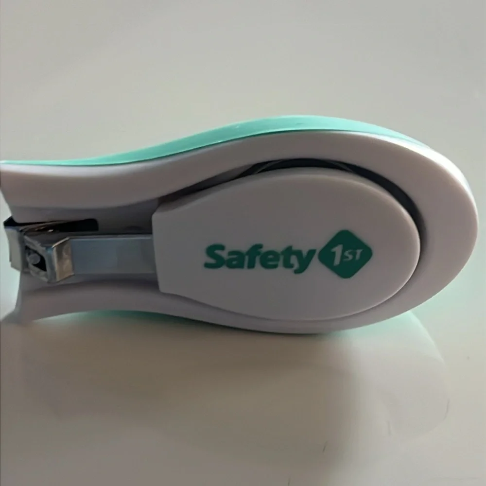 Safety 1st Light Zoom Nail Clippers.